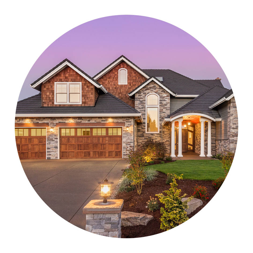 Beautiful exterior picture of a home during sunset.