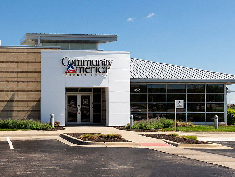 Exterior Photo of the Tiffany Springs Branch Location